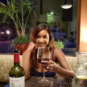 Meet your Posher, Melisha